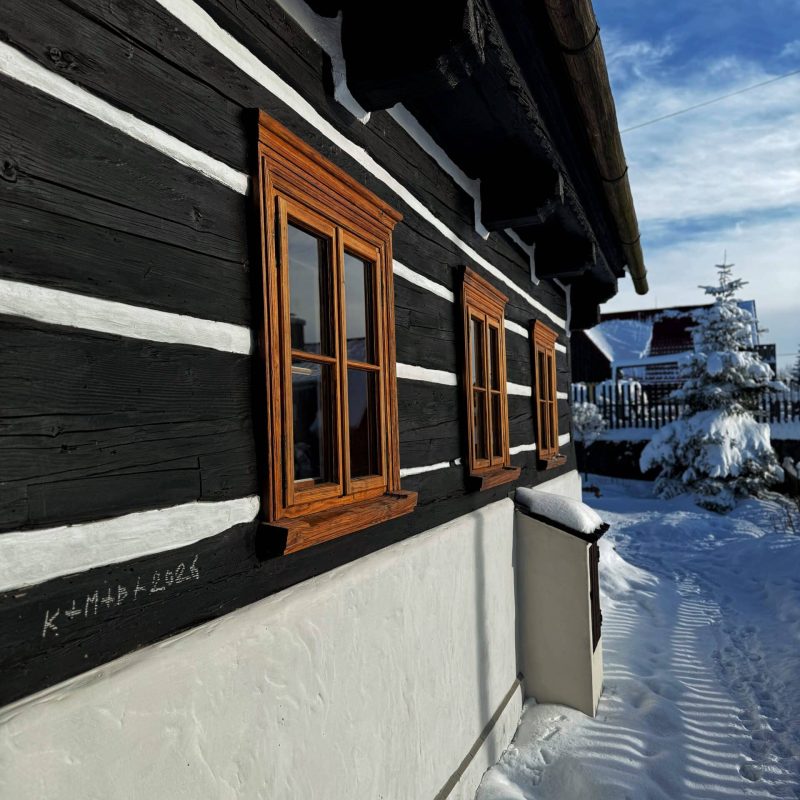 Zima v Pohádkové roubence