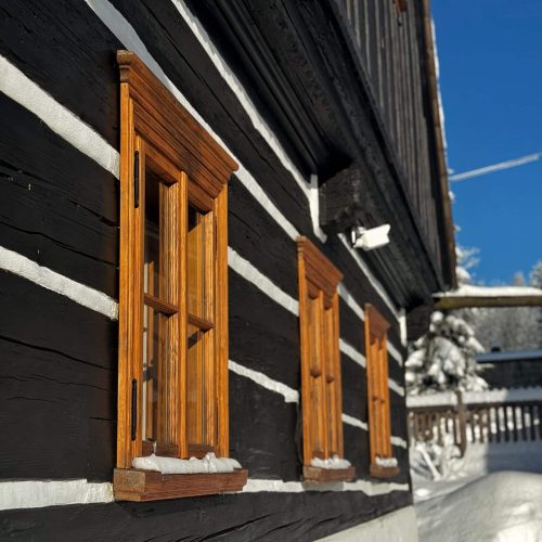 Zima v Pohádkové roubence